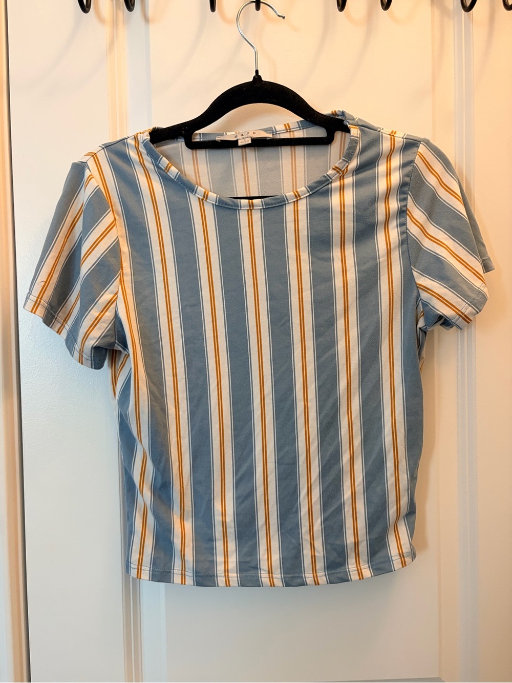 Gaze Striped Short-Sleeve Crewneck Top in Blue and Yellow Size Juniors Small